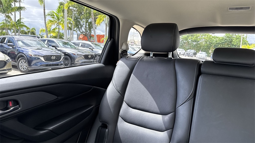 2023 Mazda CX-9 Touring photo 17