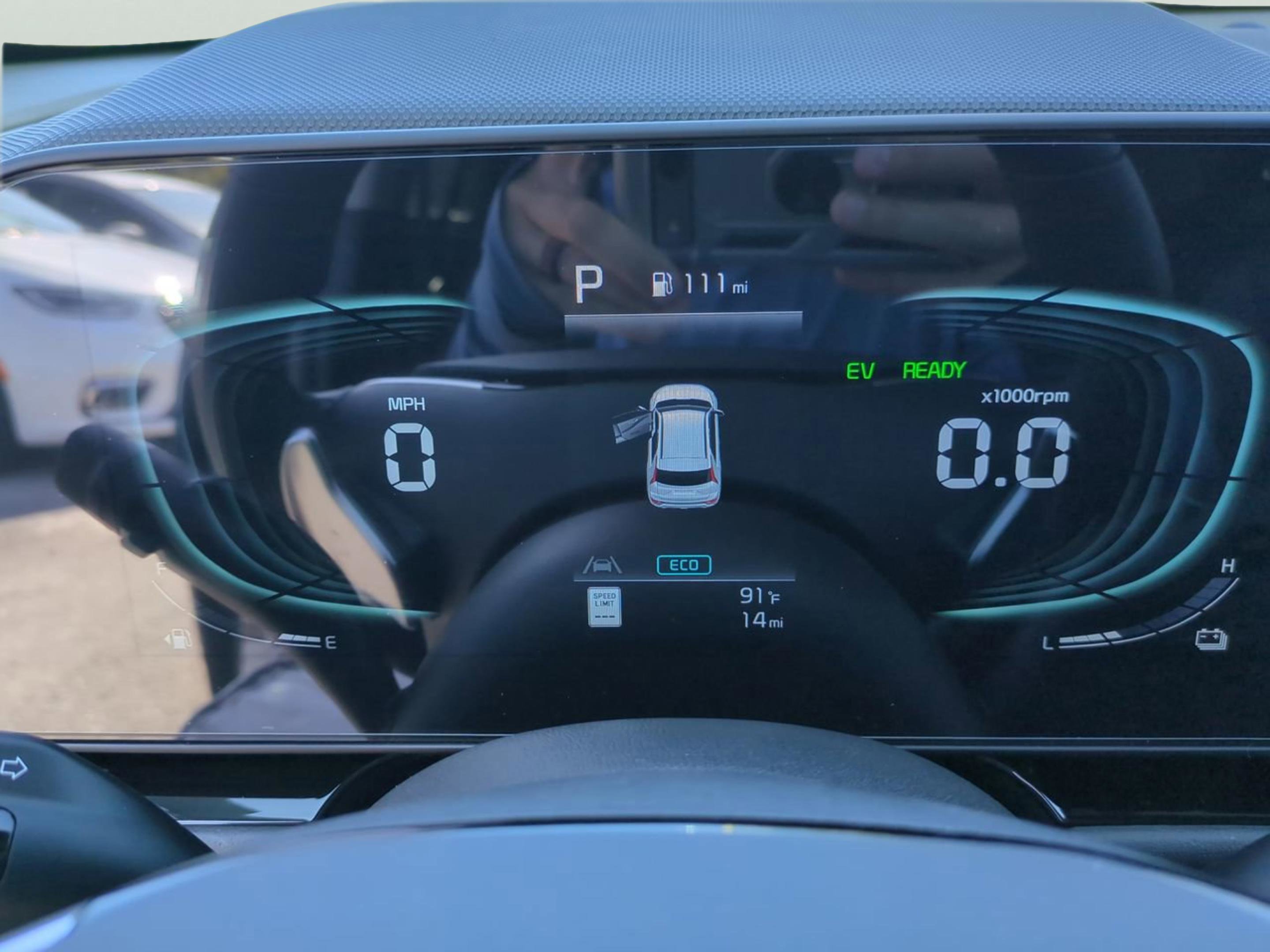 2025 Kia Niro SX photo 30