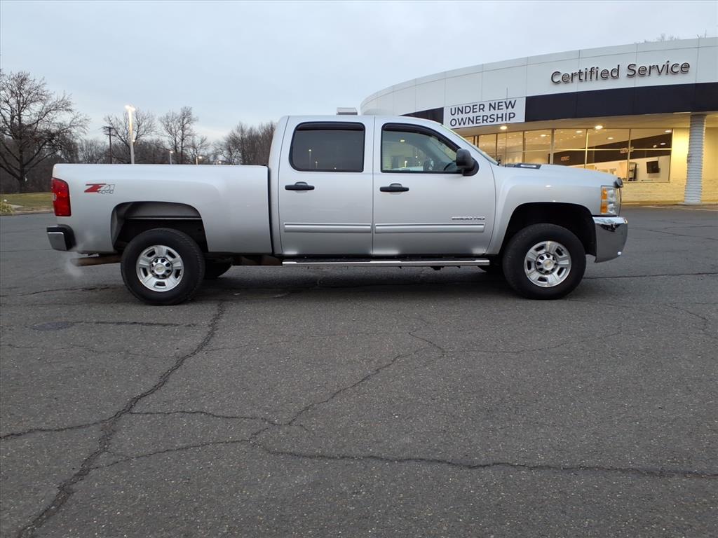2010 Chevrolet Silverado 2500HD 1LT's photo