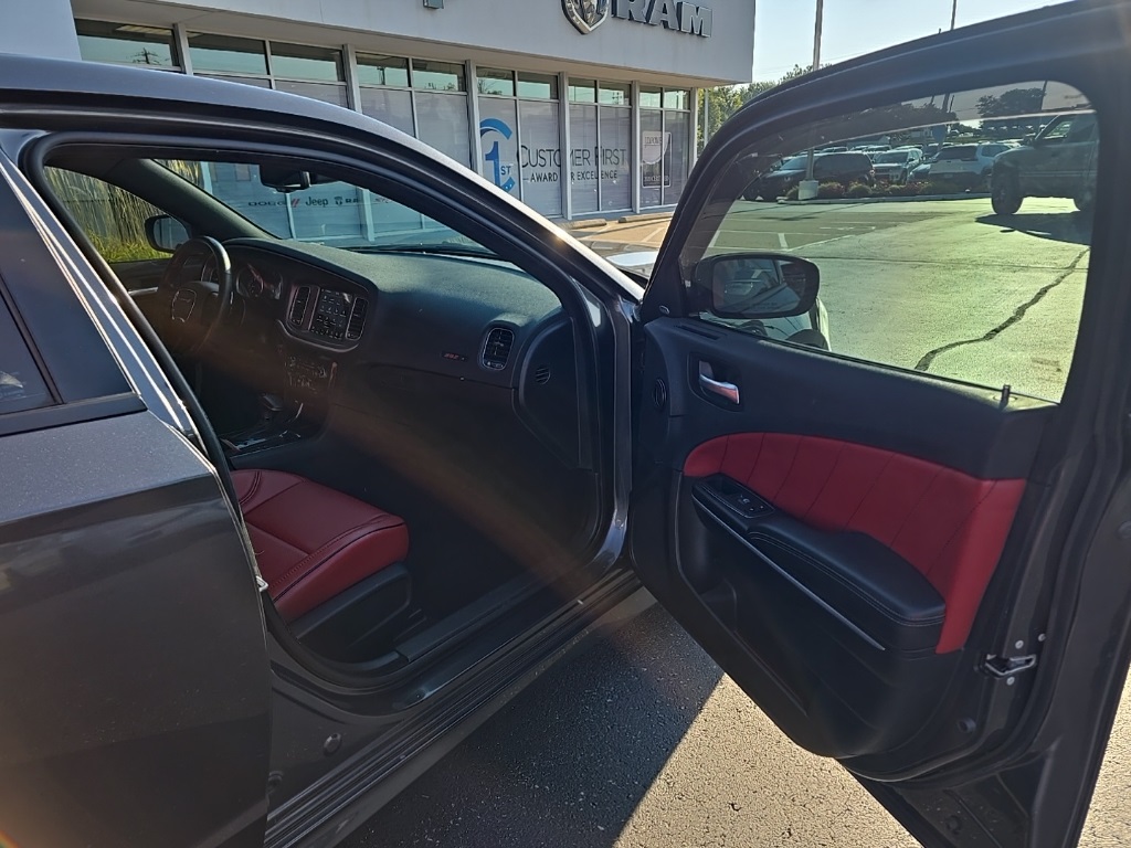 2021 Dodge Charger R/T Scat Pack photo 16