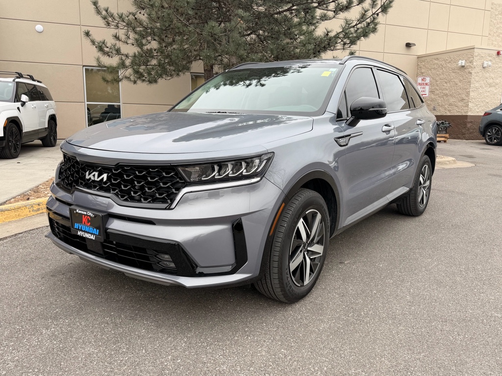 2022 Kia Sorento EX's photo