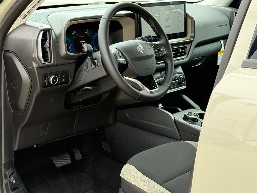 2025 Ford Bronco Sport Big Bend photo 7