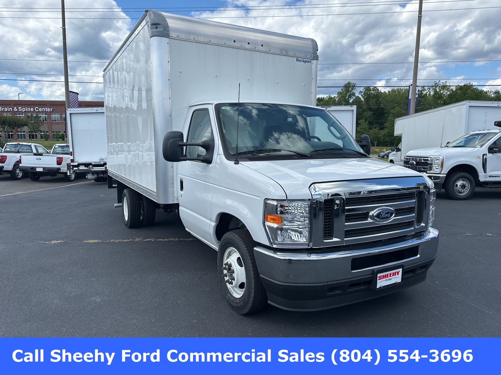 2025 Ford E-350 photo 4