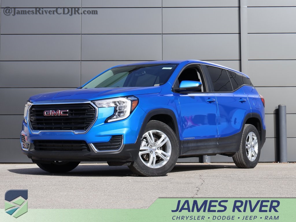 2024 GMC Terrain SLE's photo