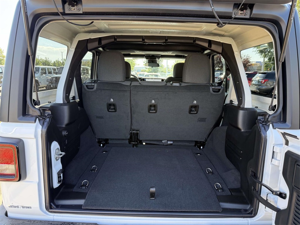2025 Jeep Wrangler Sport S photo 29