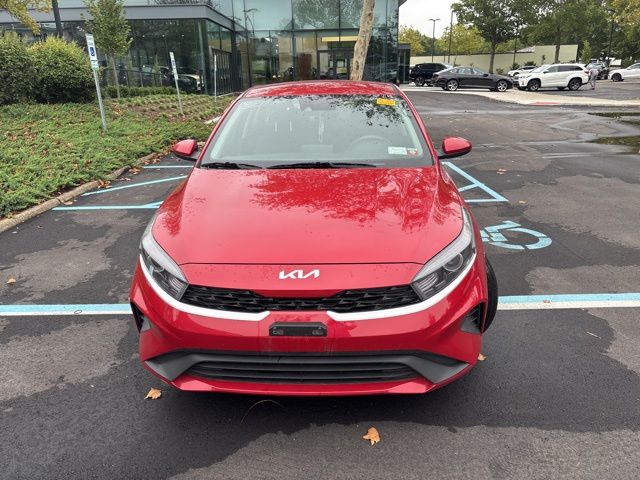 2023 Kia Forte LXS photo 5