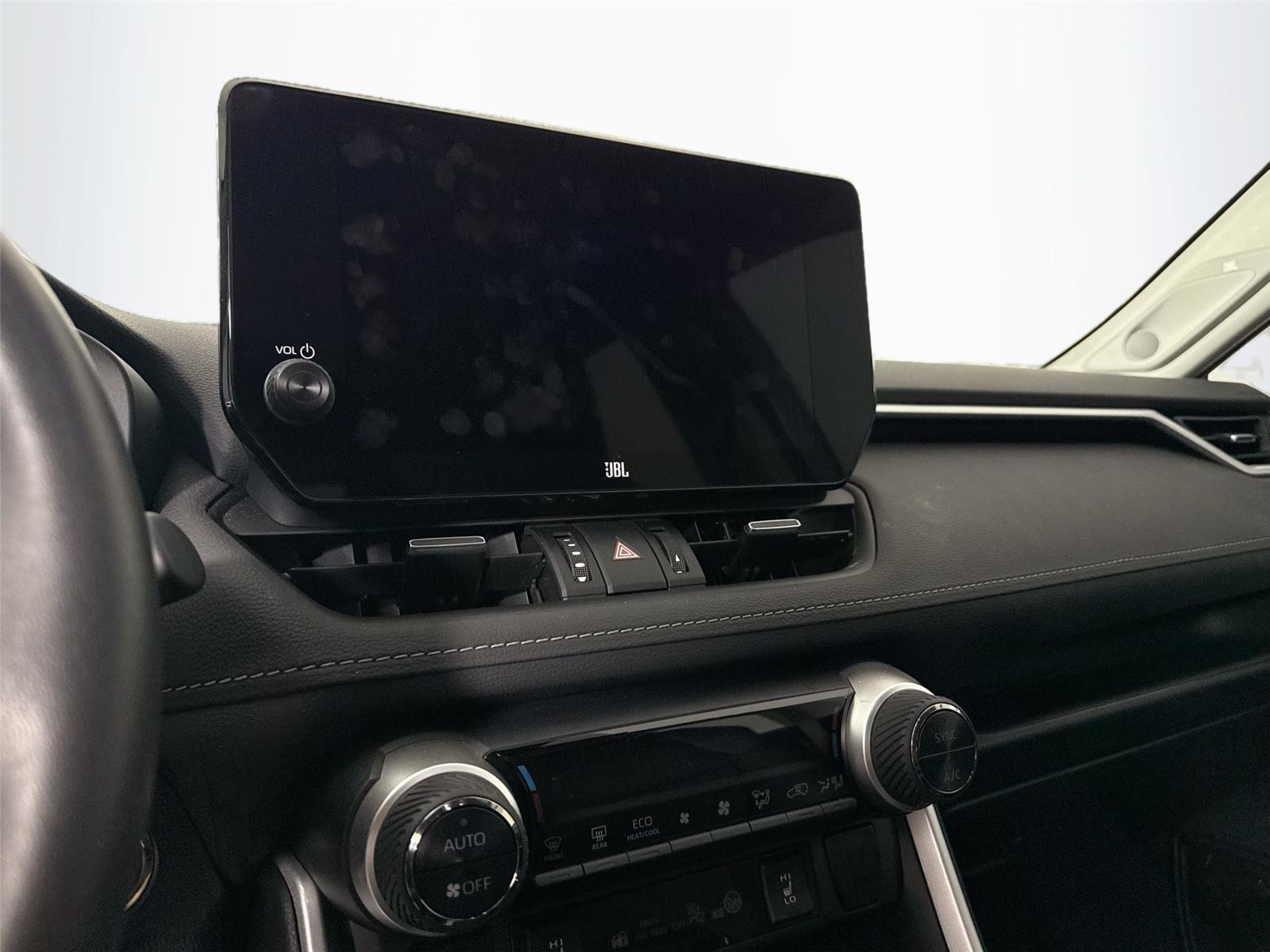 2023 Toyota RAV4 Hybrid XLE Premium photo 11