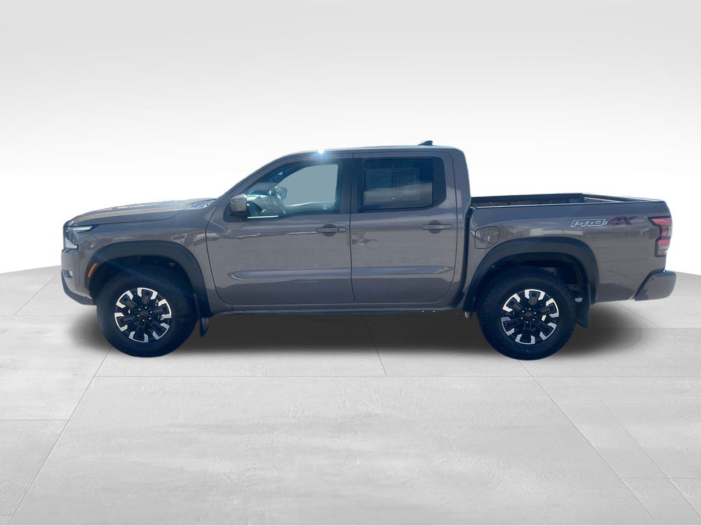 2024 Nissan Frontier PRO-4X photo 2
