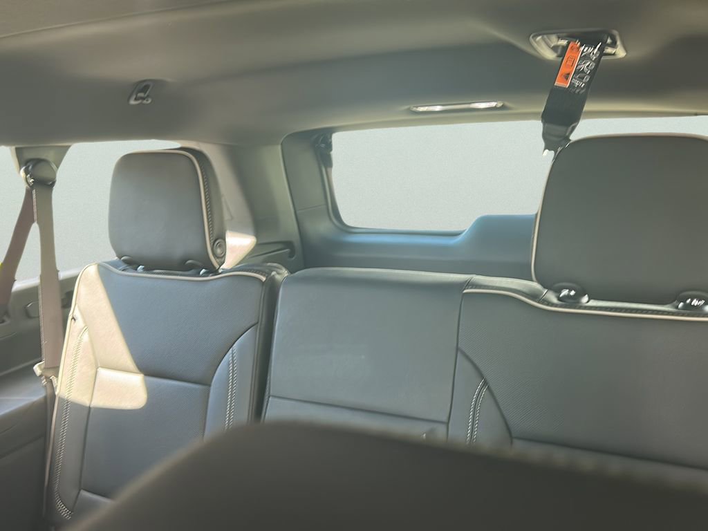 2025 Gmc Yukon XL photo 23