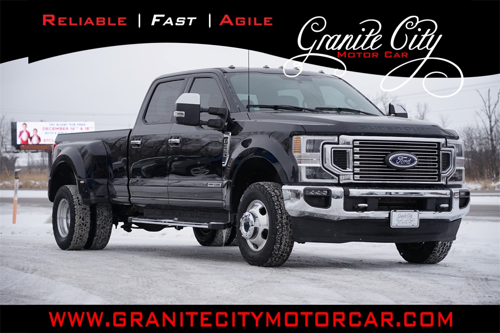 2022 Ford F-350 Super Duty Lariat's photo