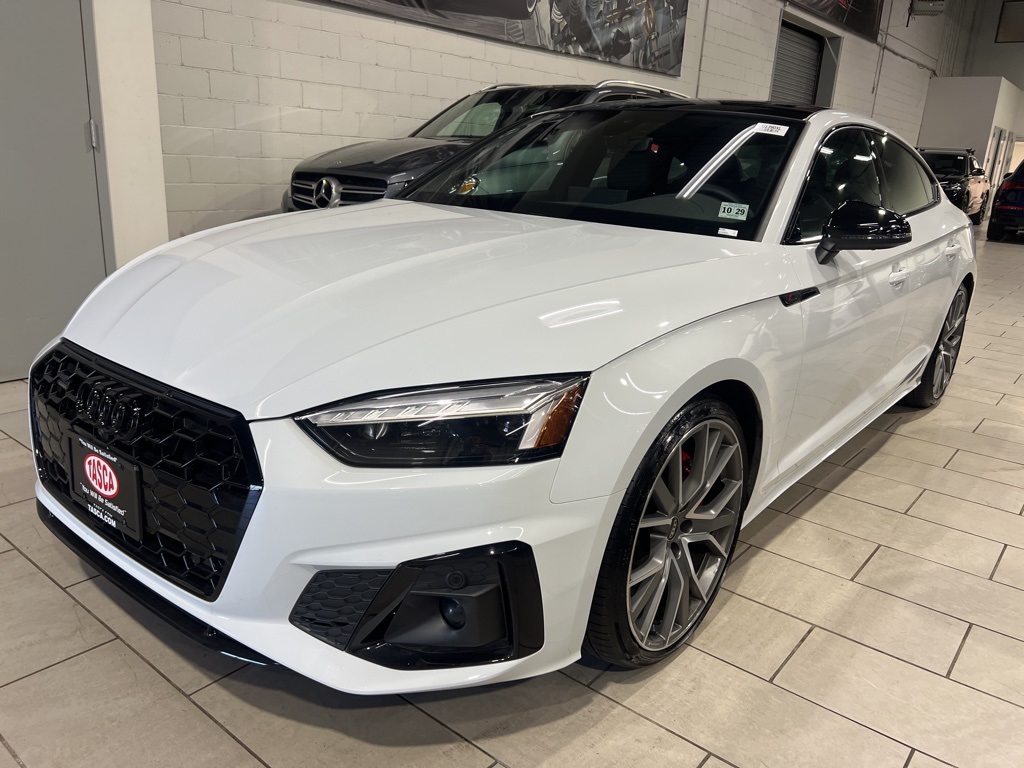 Used 2025 White Audi 45 S line Premium Plus image 1