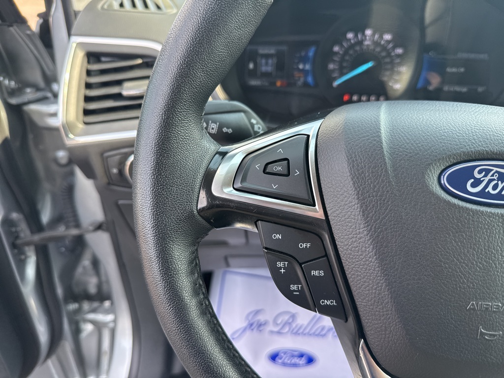 2024 Ford Edge Titanium photo 25