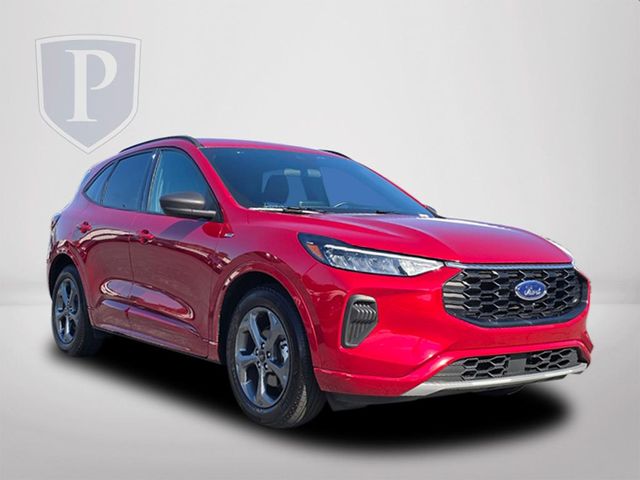 2024 Ford Escape ST-Line photo 2