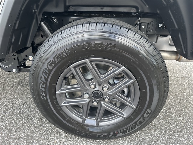 2025 Jeep Gladiator Sport S photo 18