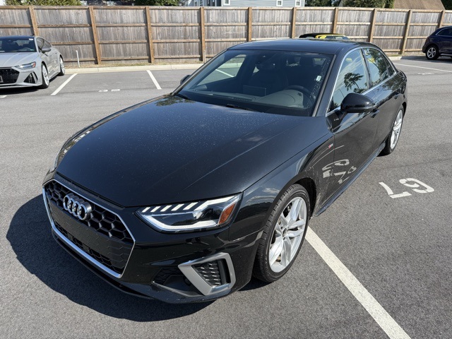 2024 Audi A4 45 S line Premium Plus Quattro photo 2