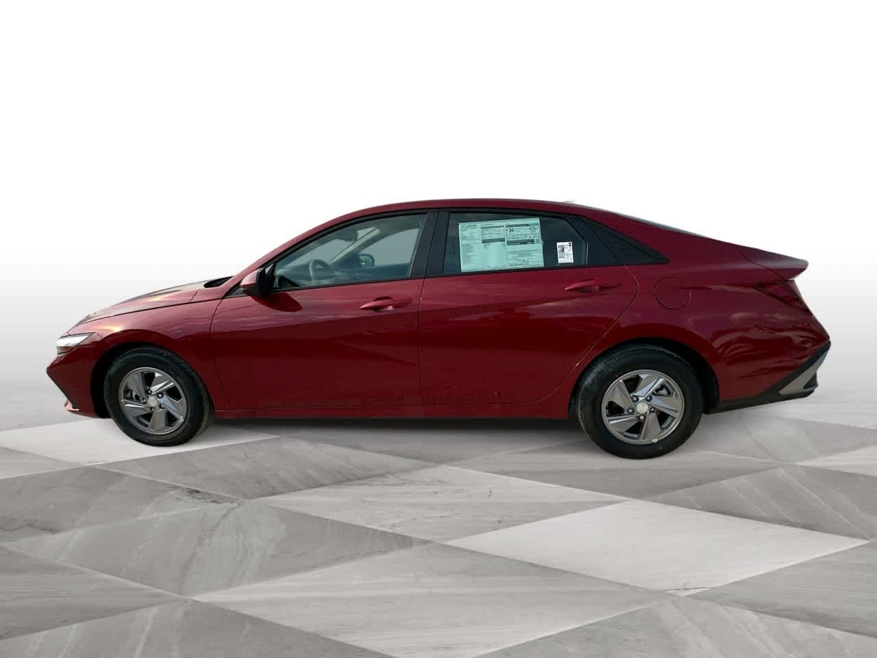 2025 Hyundai Elantra SE photo 4