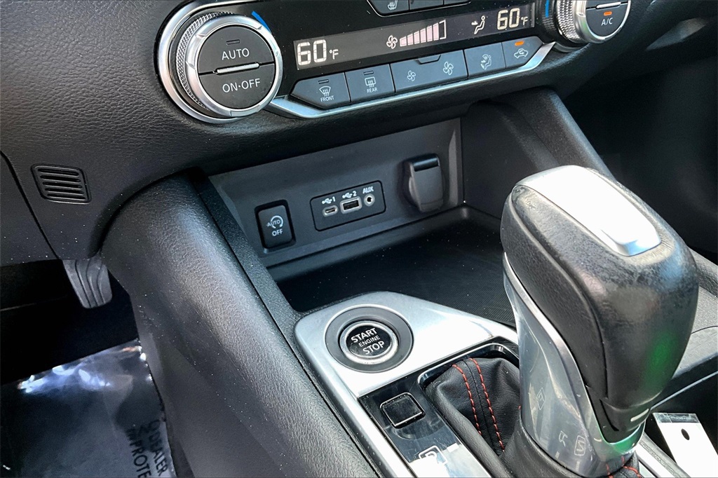 2024 Nissan Sentra SR photo 16