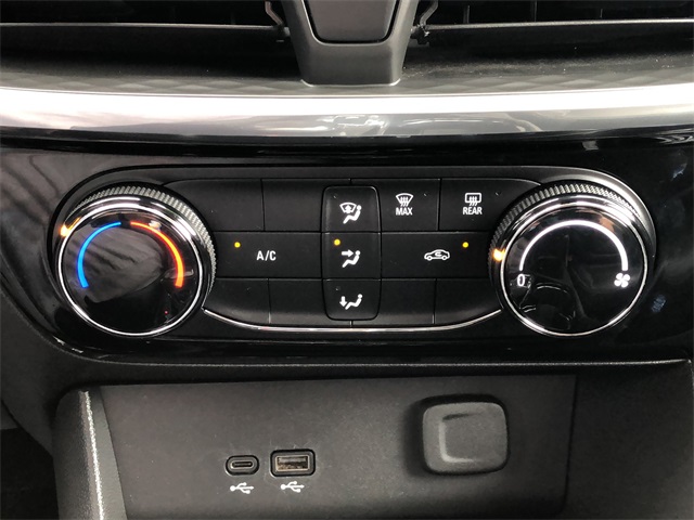 2024 Buick Encore GX Sport Touring photo 24