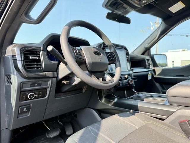 2025 Ford F-150 STX photo 14