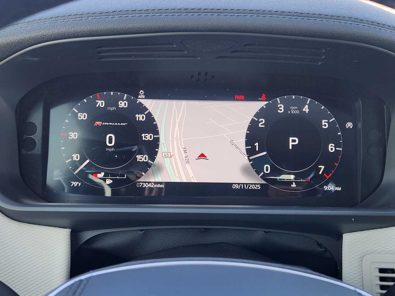 2021 Land Rover Discovery HSE R-Dynamic photo 14