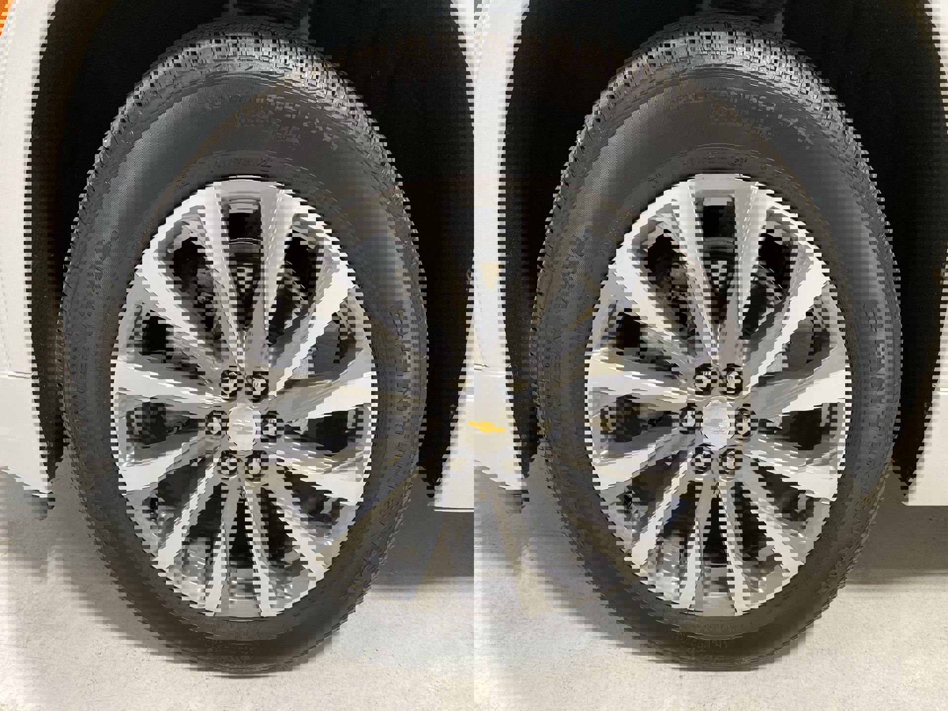2023 Chevrolet Traverse Premier photo 30
