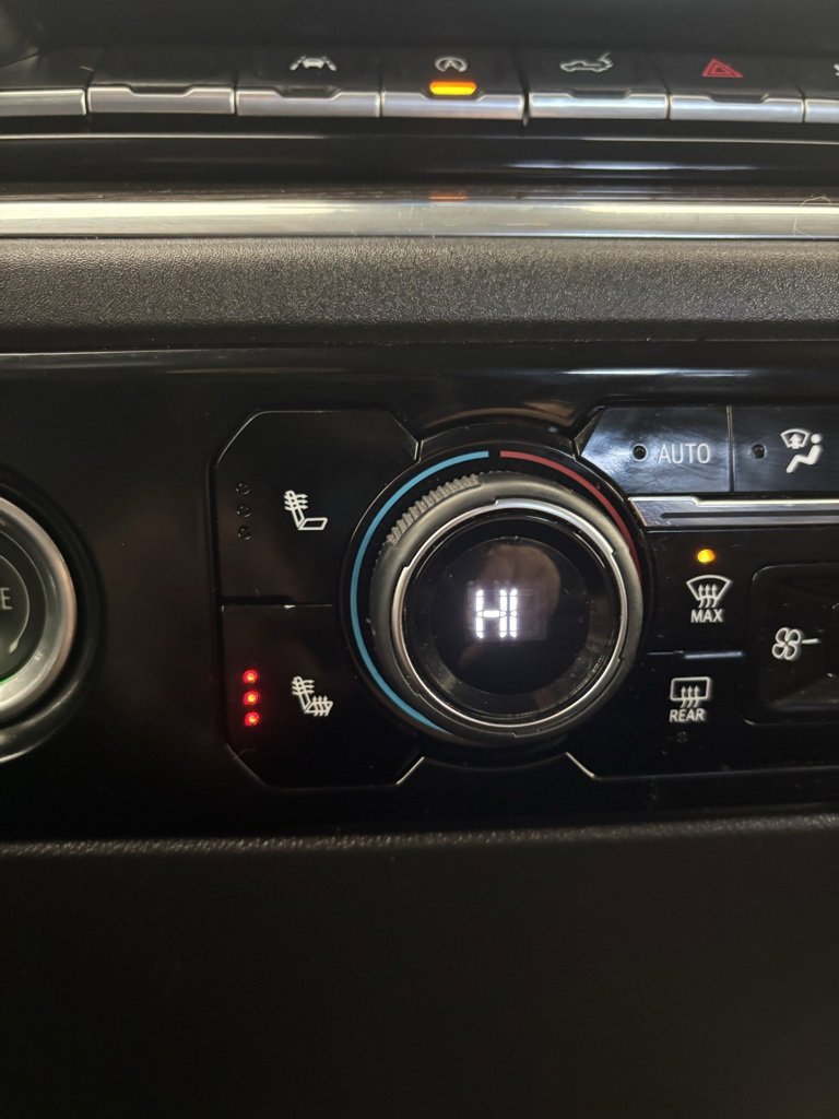 2023 Chevrolet Silverado 1500 LT photo 4