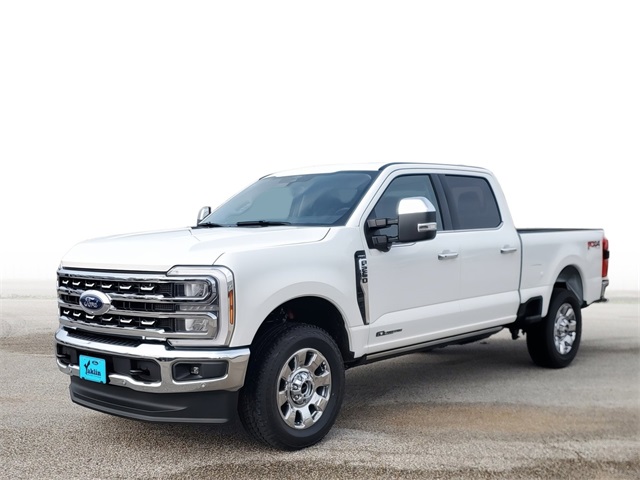 2025 Ford F-250 Lariat photo 2