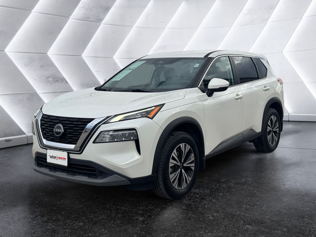 2022 Nissan Rogue SV photo 3