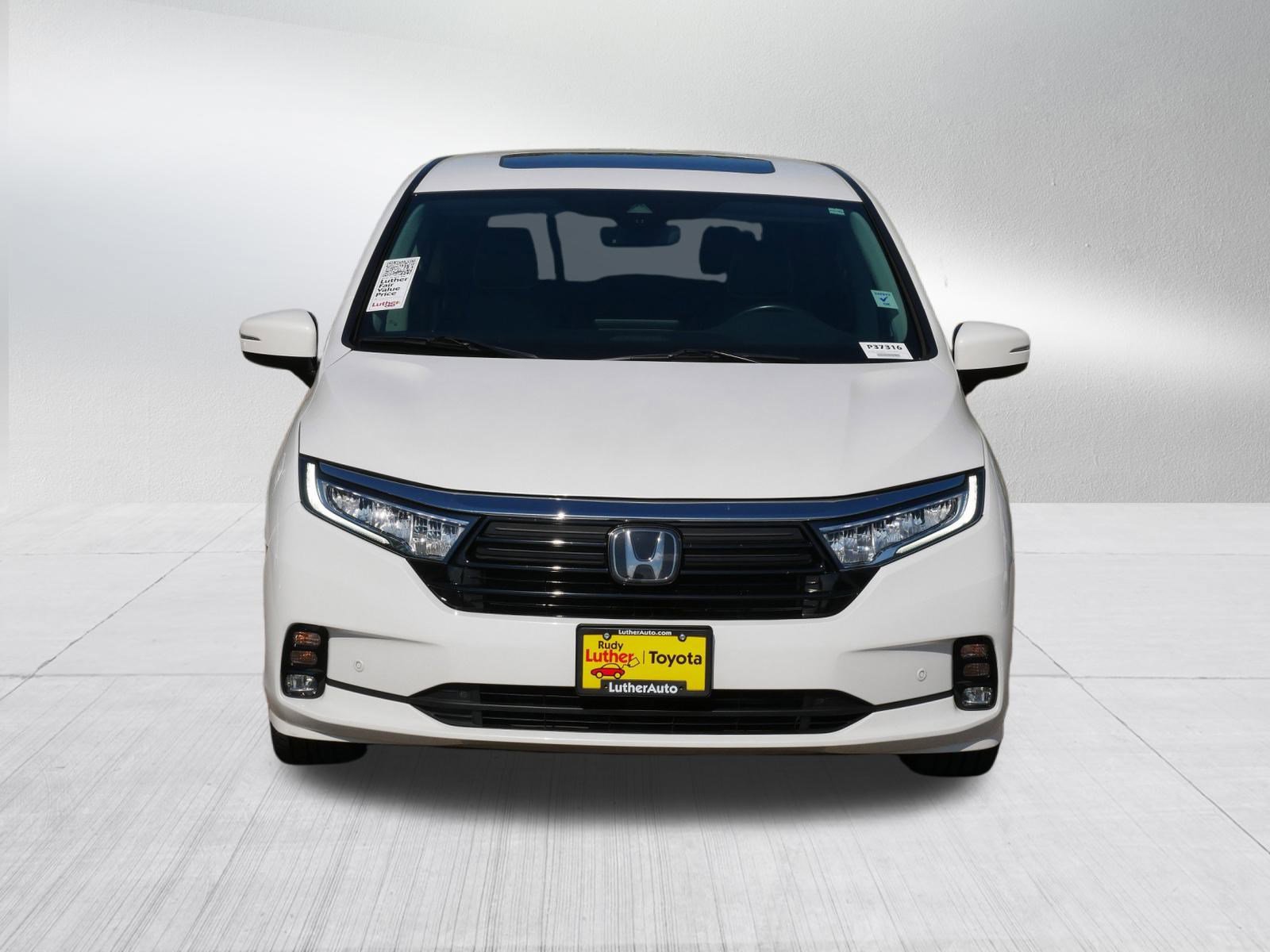 Used 2022 Honda Odyssey Elite with VIN 5FNRL6H94NB054818 for sale in Golden Valley, Minnesota