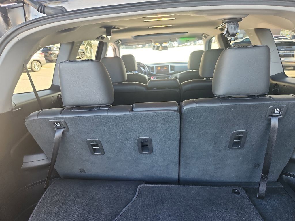 2018 Honda Pilot EX-L photo 18