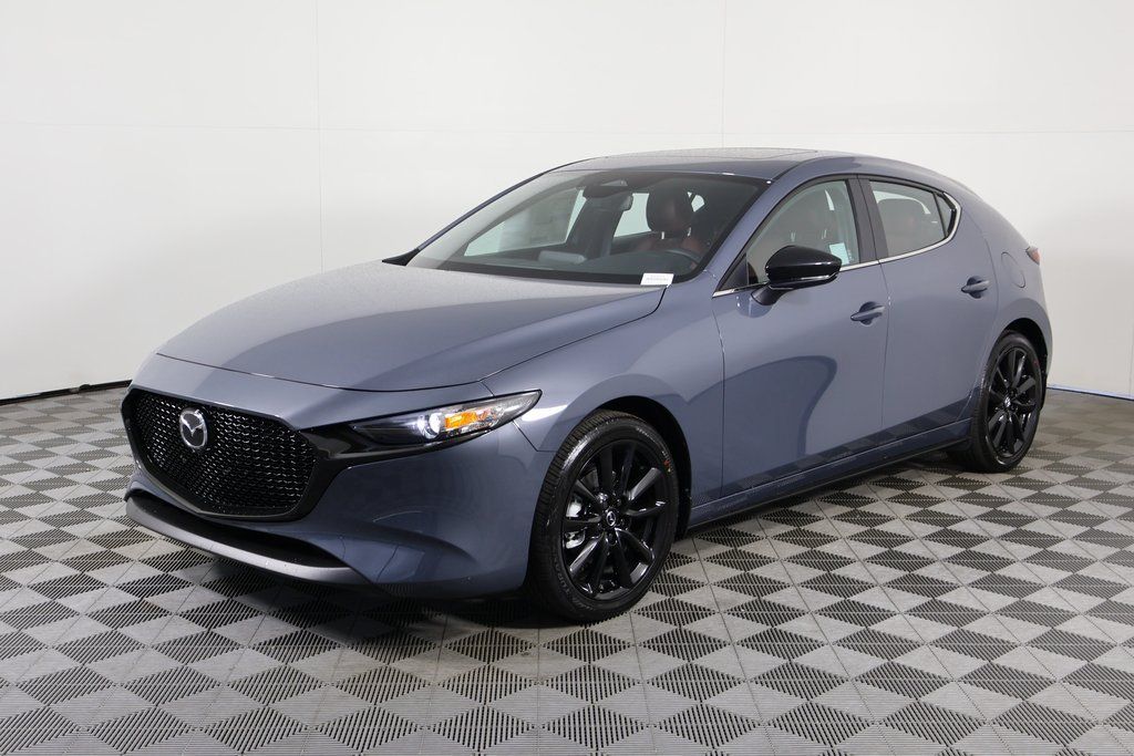 2026 Mazda Mazda3 Carbon Edition's photo