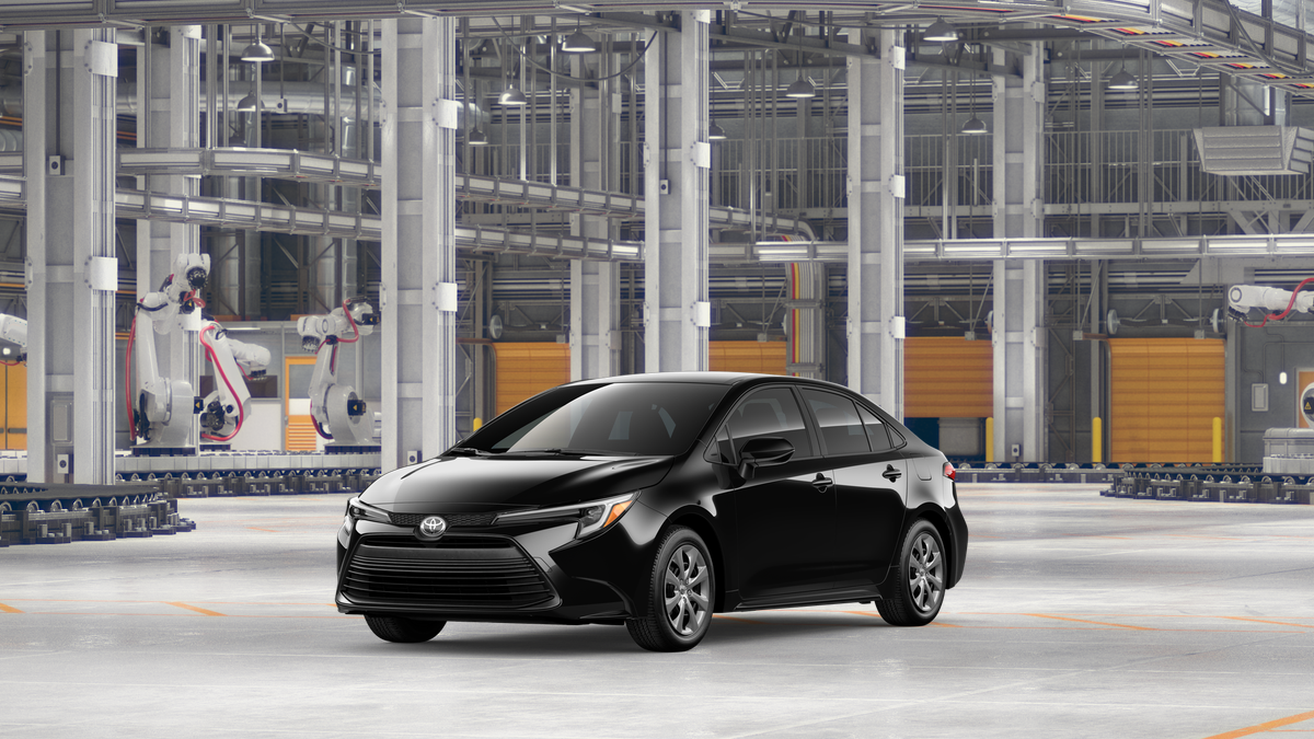 2026 Toyota Corolla LE's photo