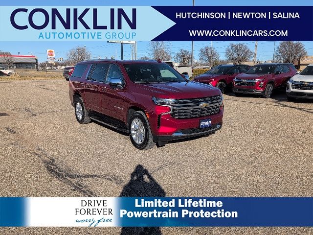 2021 Chevrolet Suburban Premier's photo