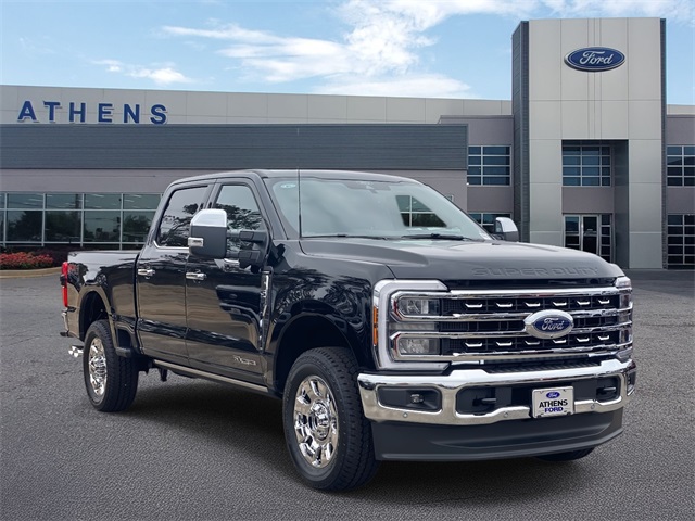 2026 Ford F-350 Super Duty Lariat's photo