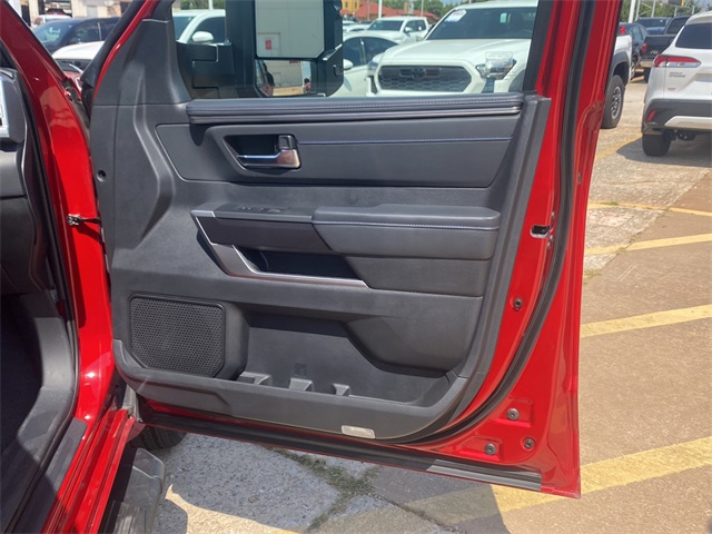 2022 Toyota Tundra Platinum photo 11