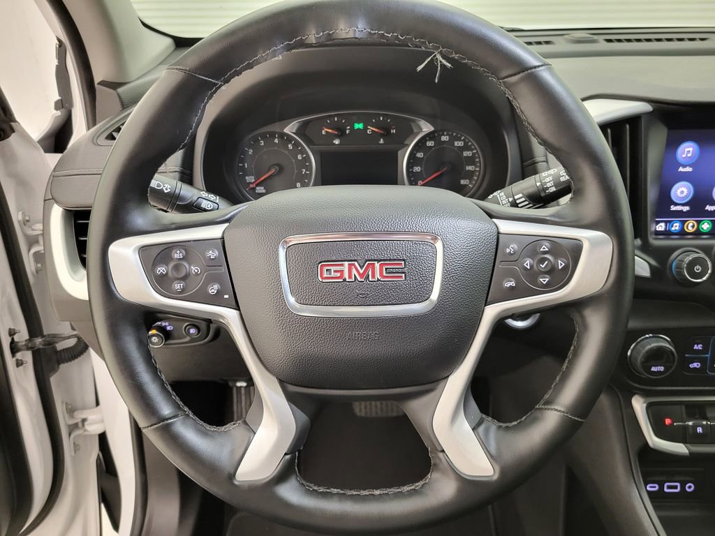 2024 Gmc Terrain SLT photo 2