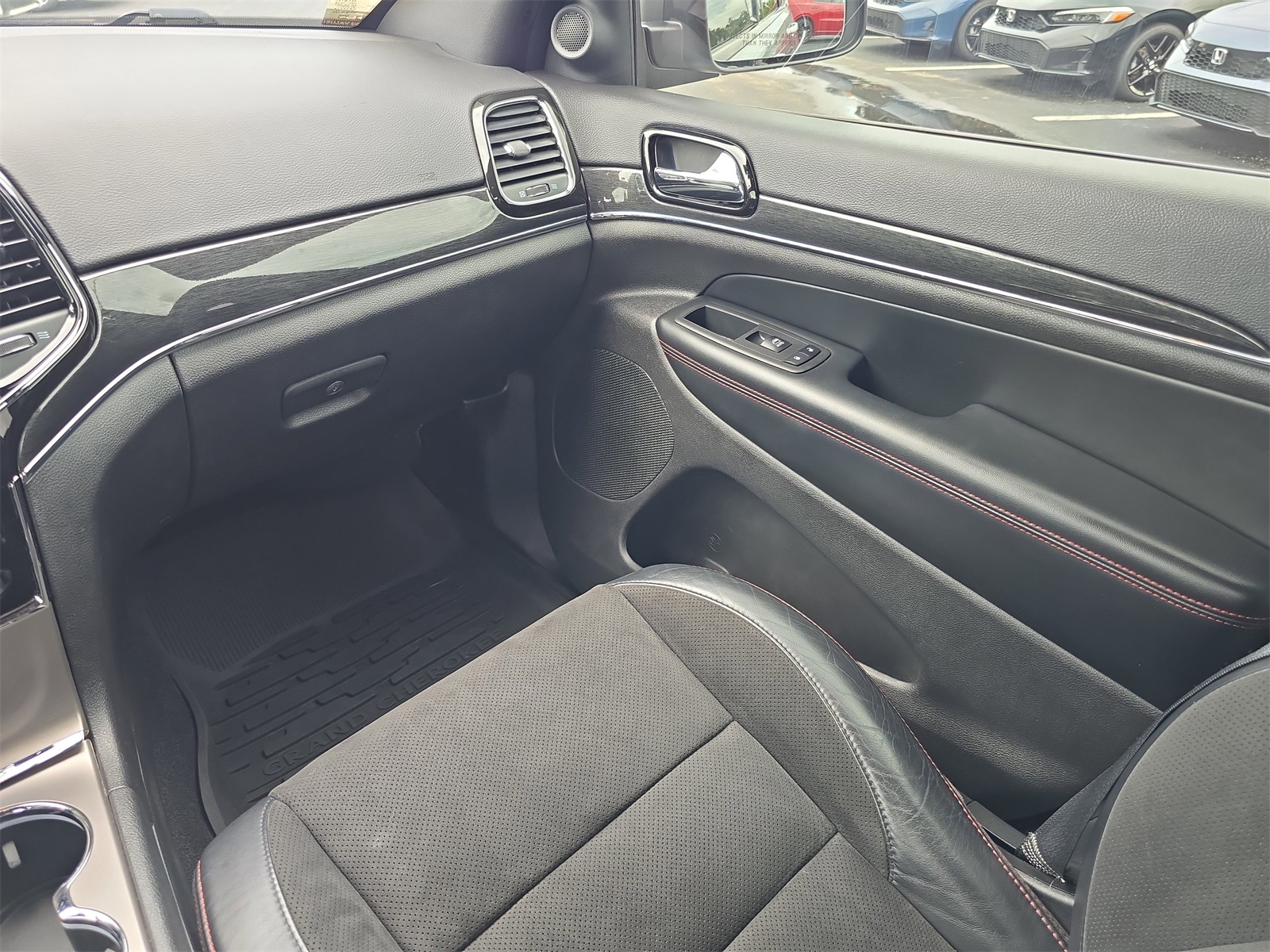 2021 Jeep Grand Cherokee Trailhawk photo 12