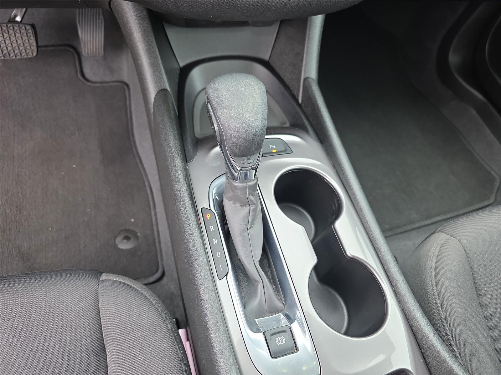 2023 Chevrolet Malibu LS photo 21