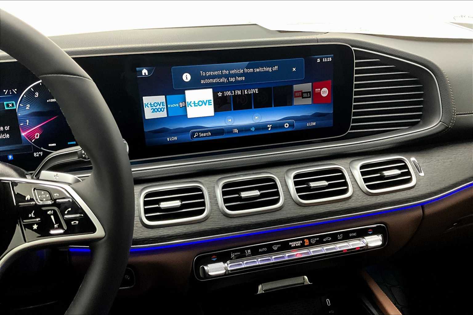 2026 Mercedes Benz GLE 450 4MATIC photo 3