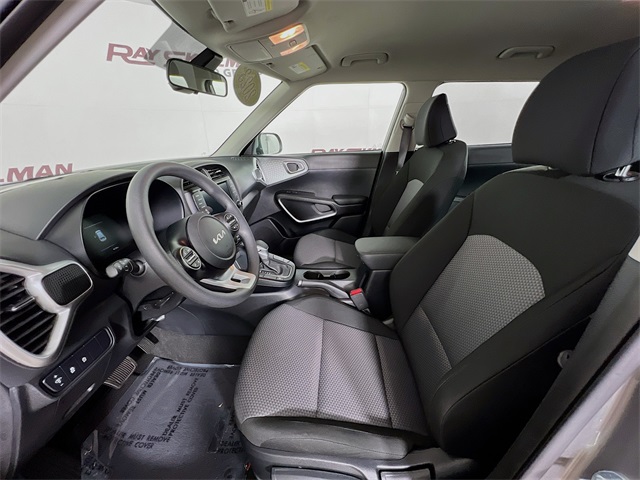 2023 Kia Soul LX photo 10