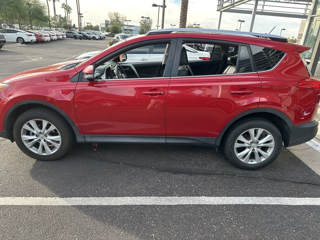 2014 Toyota RAV4 Limited photo 3