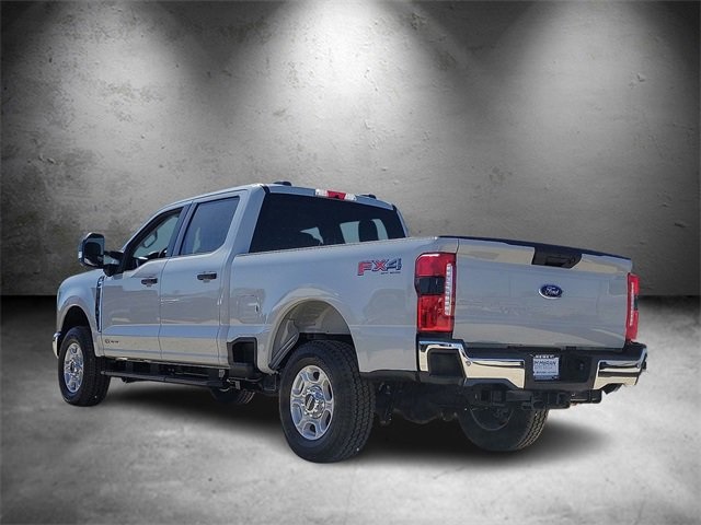 2026 Ford F-250 XLT photo 4