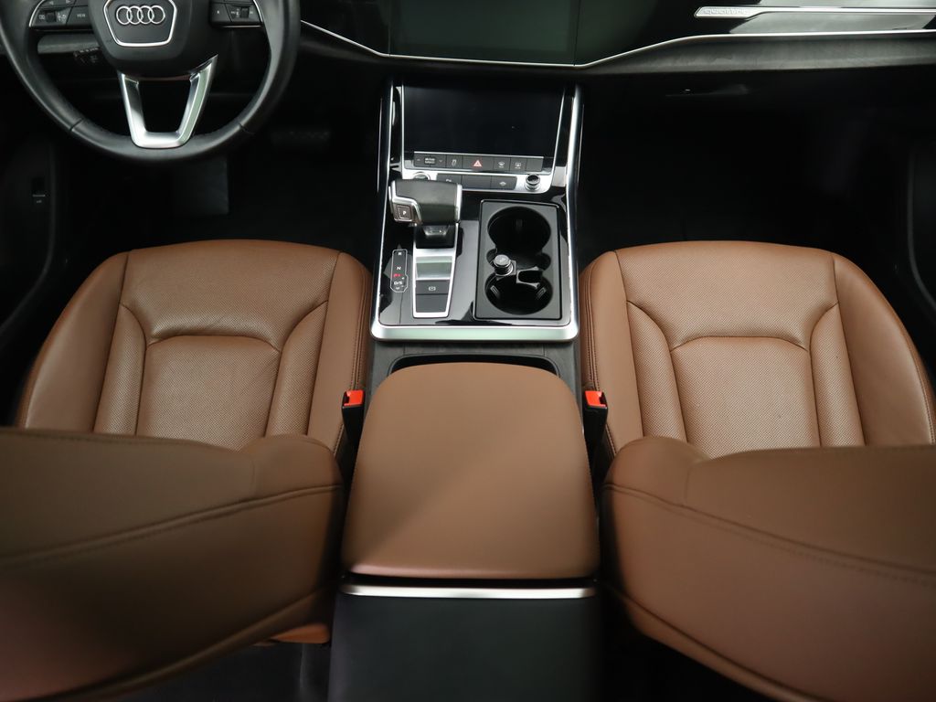 2022 Audi Q8 55 Premium Plus photo 17