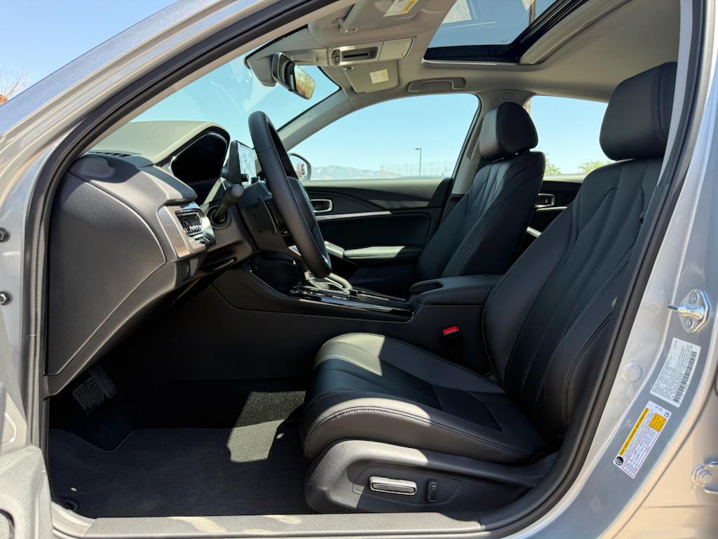 2025 Acura Integra Base photo 3