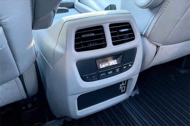 2022 Honda Pilot Special Edition photo 25