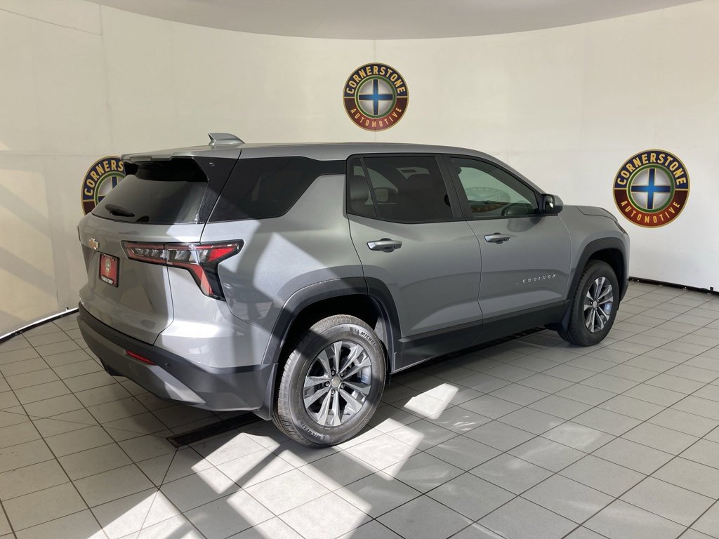 2026 Chevrolet Equinox LT photo 17