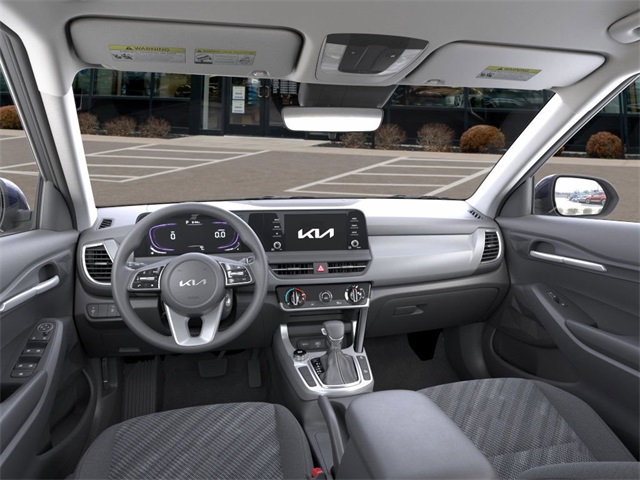 2026 Kia Seltos LX photo 5