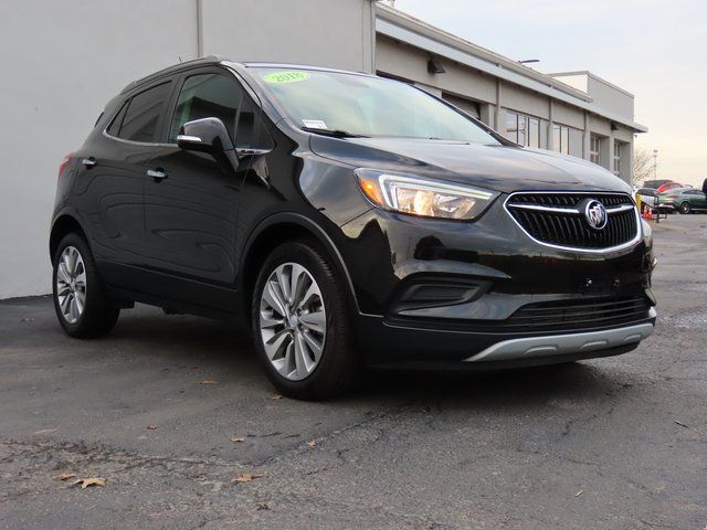 2018 Buick Encore Preferred's photo
