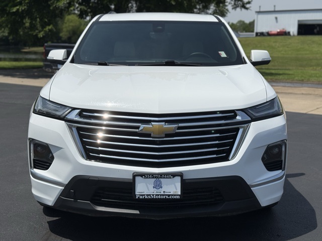 2022 Chevrolet Traverse Premier photo 2