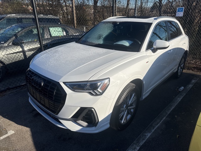 2025 Audi Q3 S Line Premium